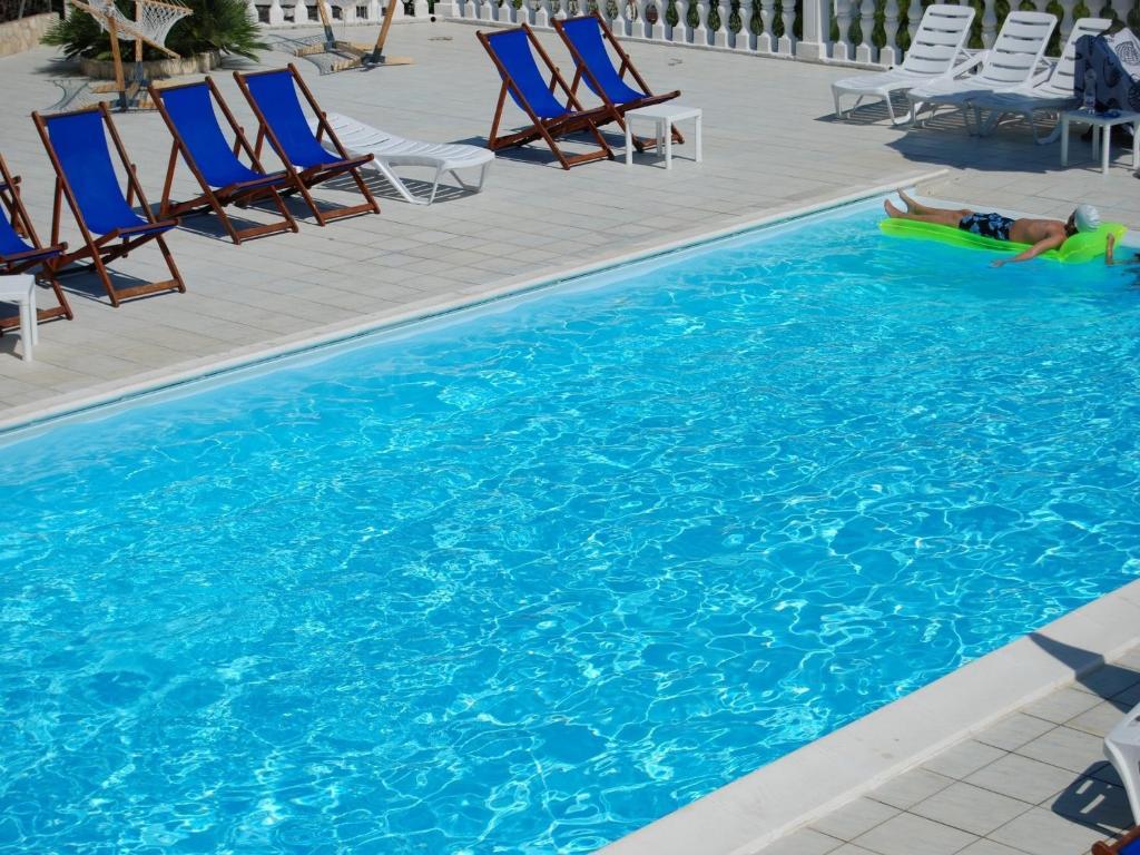 Althea Village Residence Вьесте Экстерьер фото